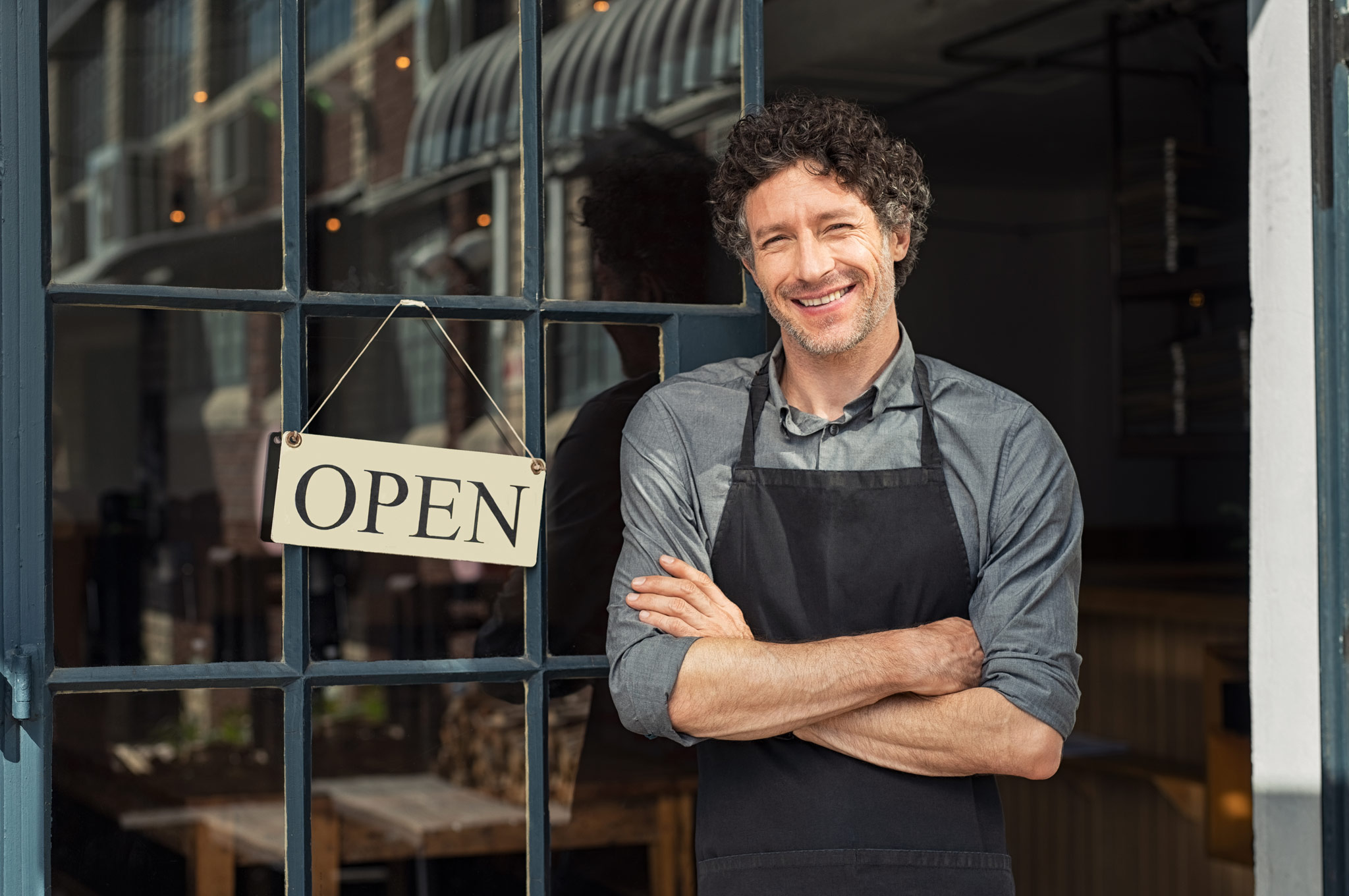 Agenzia Digital Marketing. In che modo il digital marketing può far crescere la tua azienda? Dove dovresti concentrarti prima? Le possibilità sono infinite. Ecco perché iniziamo sempre creando la tua strategia di digital marketing. Analizziamo il tuo target di riferimento e definiamo i tuoi obiettivi. Quindi, determiniamo approcci di marketing rilevanti per il tuo pubblico e adattati ai tuoi obiettivi.